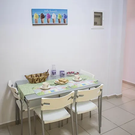Stella's - * Nea Iraklitsa